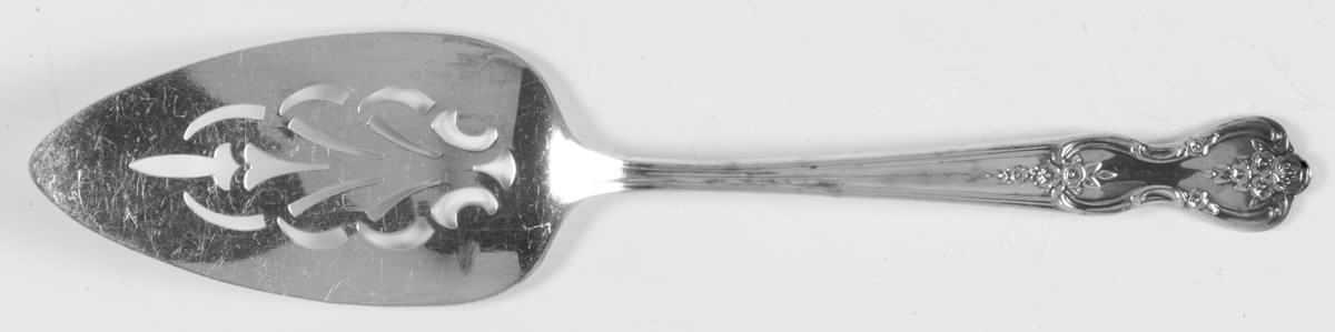 Inspiration-Magnolia (Silverplate-1951) Server-Pie/Solid-Pierced by International Silver-1