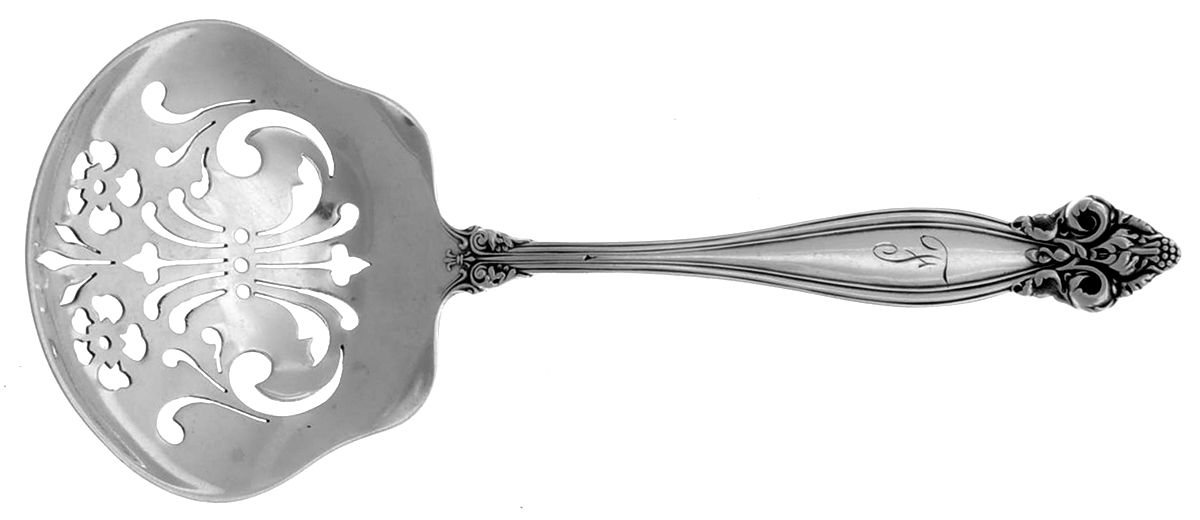 Jeanne d'Arc (Sterling, 1905 No Monos) Solid Bon Bon Spoon with Pierced Bowl by International Silver-1