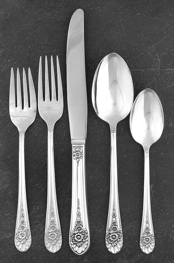 Jubilee (Silverplate, 1953) 5 Piece Place Setting by International Silver-1