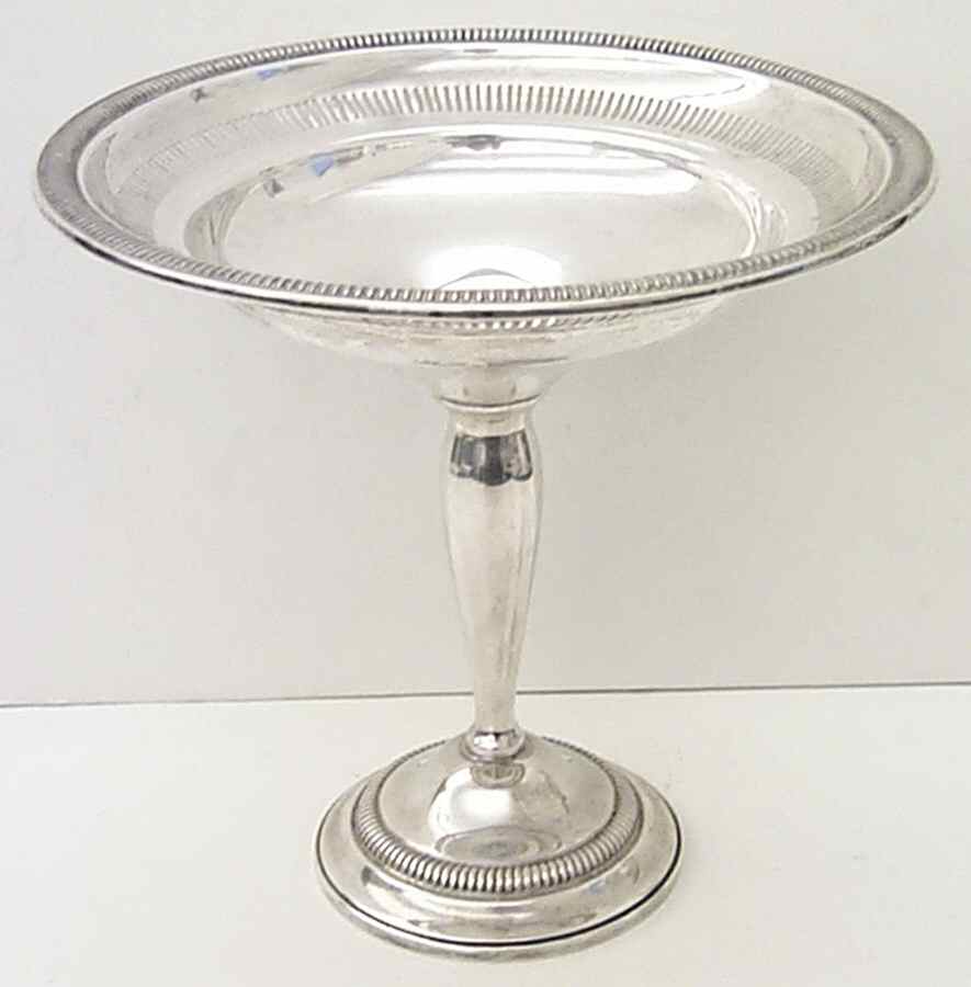 Kenilworth (Sterling, Holloware) Medium Compote by International Silver-1