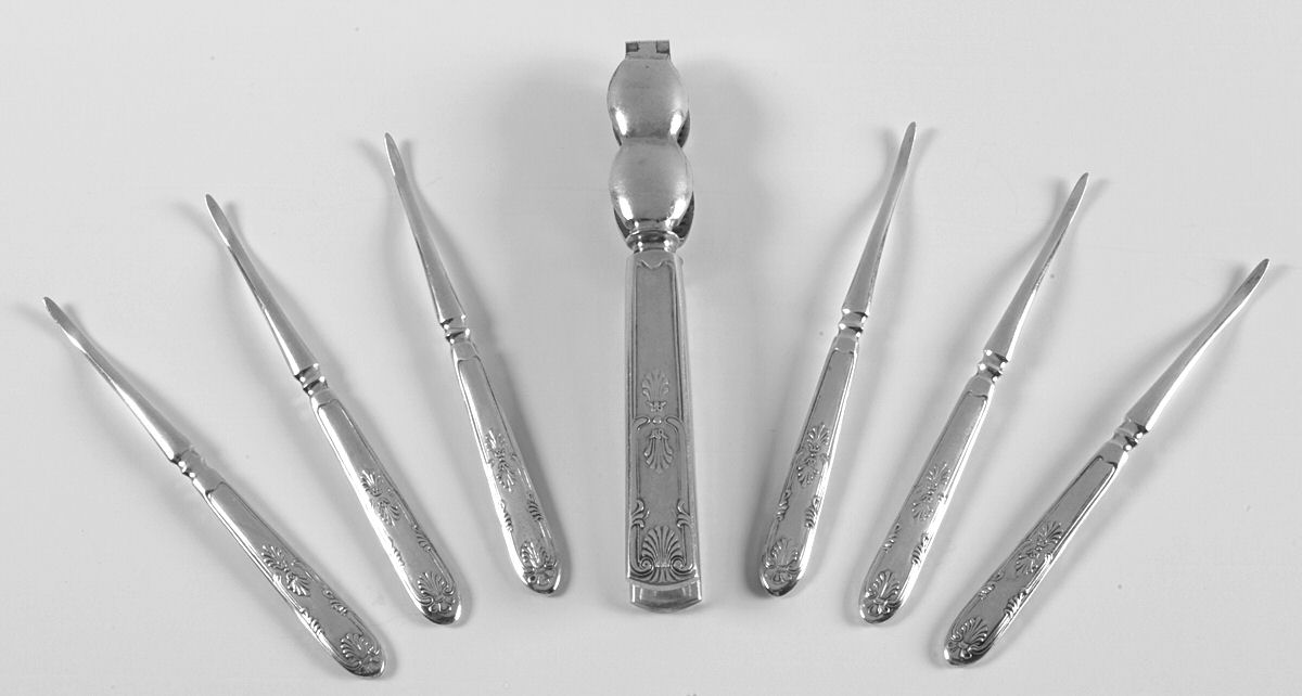 Kings (Silverplate, 1977, No Wings) 7 Piece Nut Set (6 Nut Picks & 1 Nut Cracker) by International Silver-1