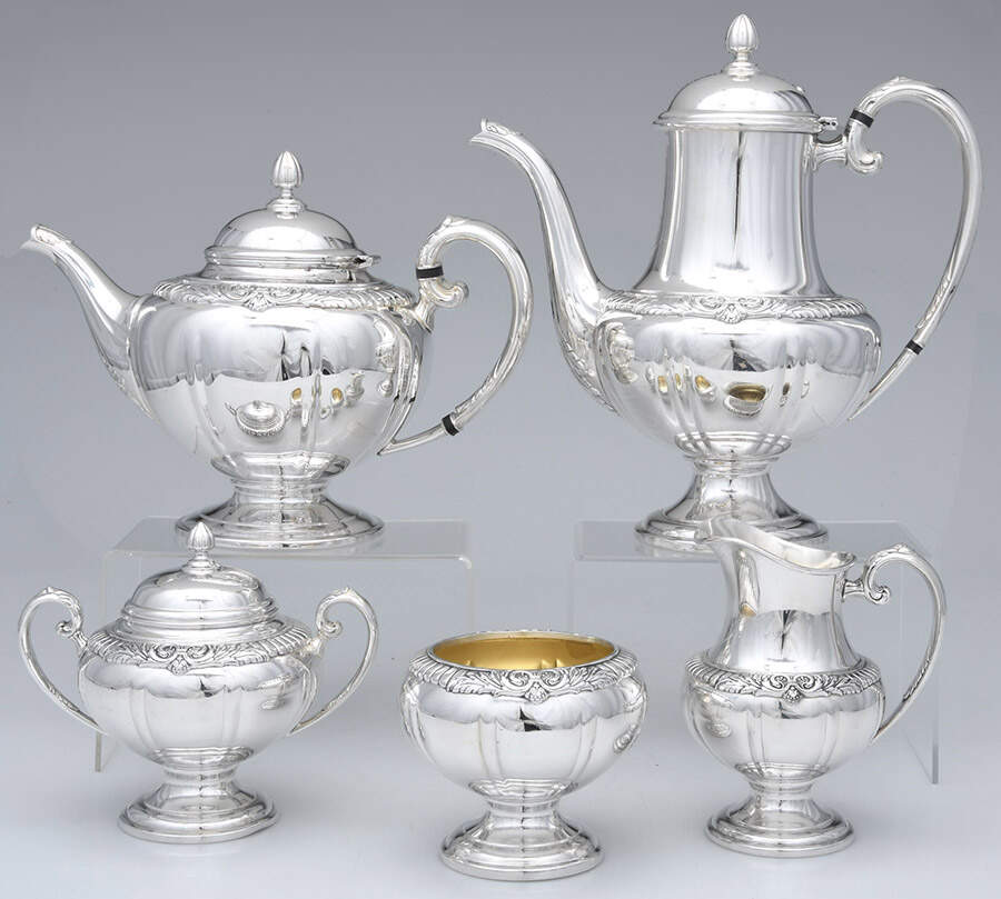Kingsbury (Silverplate, Hollowware) 5-Piece Plated Tea Set (with Waste) by International Silver-1