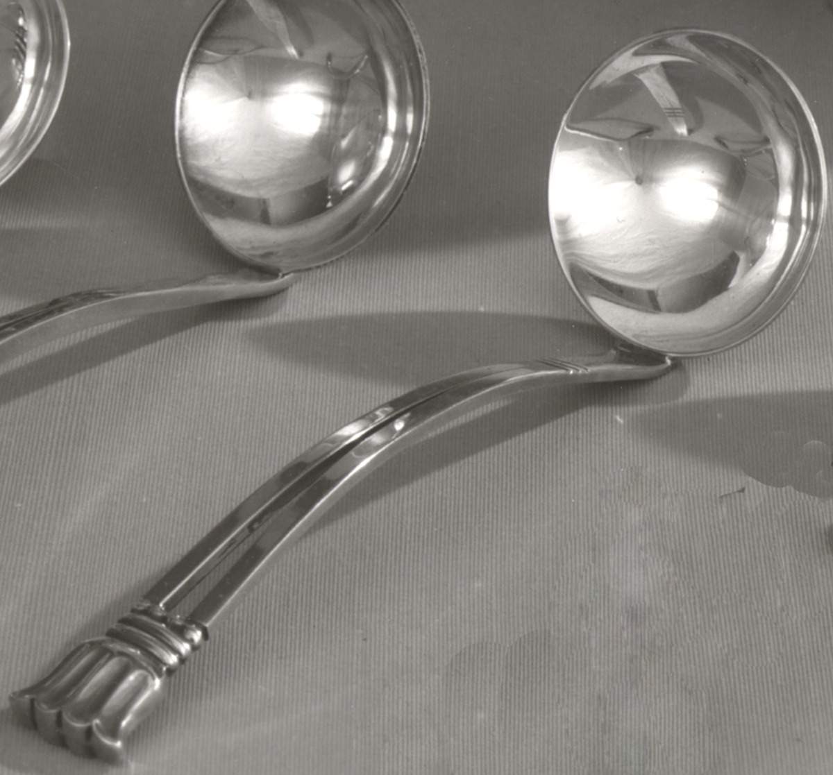 La Paglia Designed (Sterling, Hollowware) Sauce Ladle Solid Piece by International Silver-1