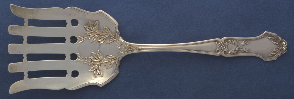 La Rochelle (Sterling, 1909) Large Solid Asparagus Serving Fork by International Silver-1