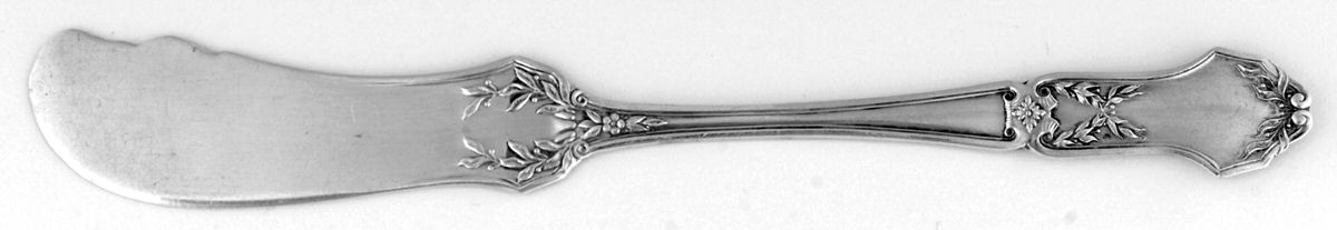 La Rochelle (Sterling, 1909) Flat Handle Butter Spreader by International Silver-1