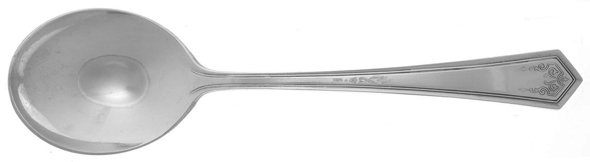 La Salle (Silverplate, 1925) Round Bowl Soup Spoon (Gumbo) by International Silver-1