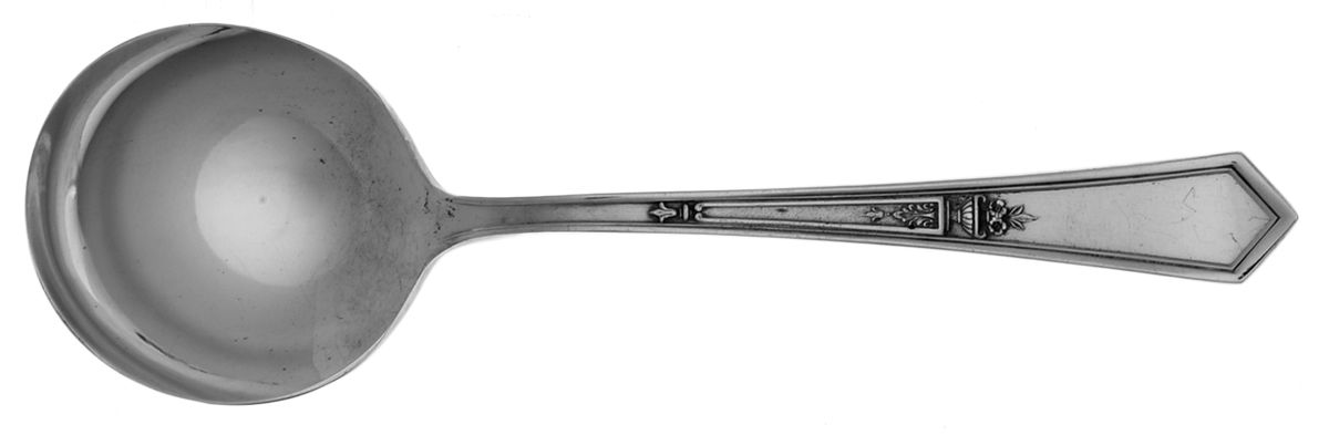 La Touraine (Silverplate, 1920) Round Bowl Soup Spoon (Gumbo) by International Silver-1