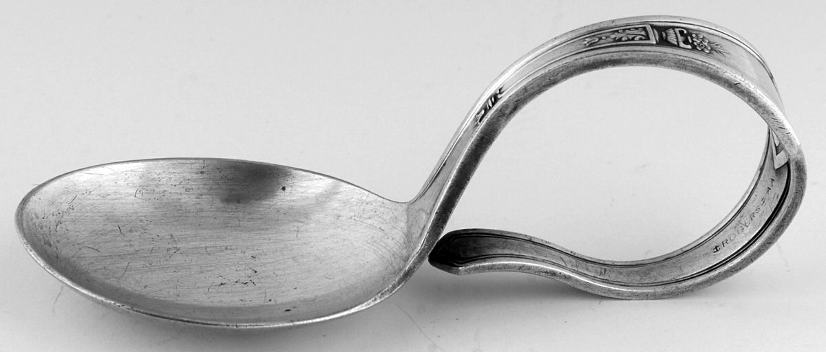 La Touraine (Silverplate, 1920) Curved Handle Baby Spoon by International Silver-1