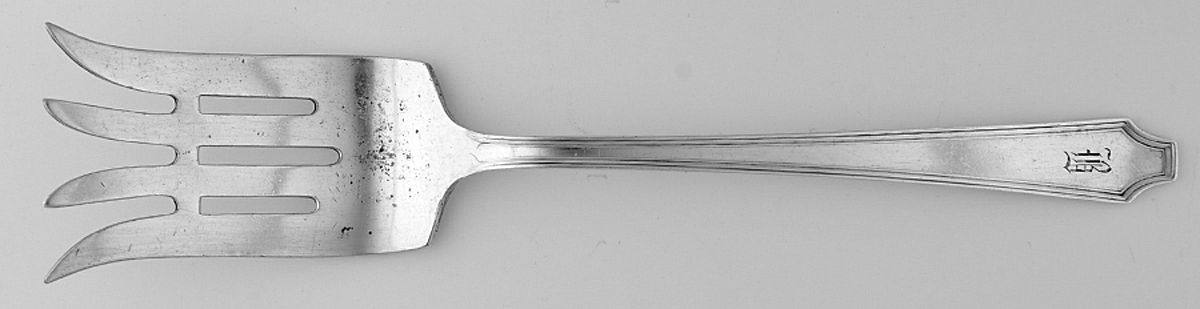 Legacy (Silverplate, 1928) Large Solid Fish Serving Fork by International Silver-1