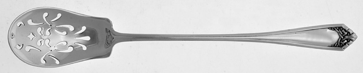 Leicester (Sterling, 1911, No Monograms) Pierced Bowl Short Handle Olive Spoon by International Silver-1