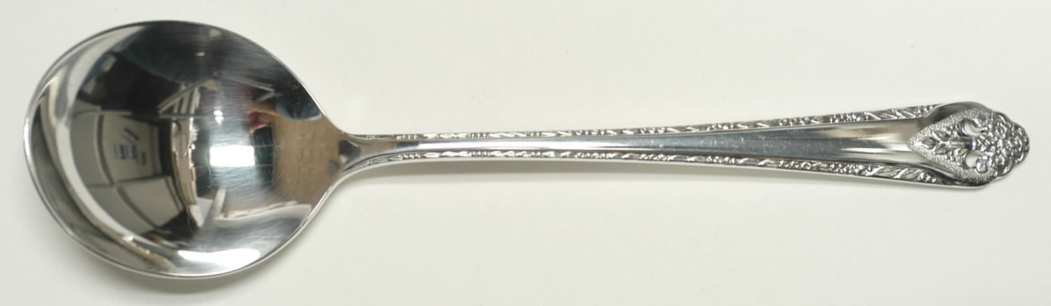 Lovely Lady (Silverplate, No Monos) Round Bowl Soup Spoon (Gumbo) by International Silver-1