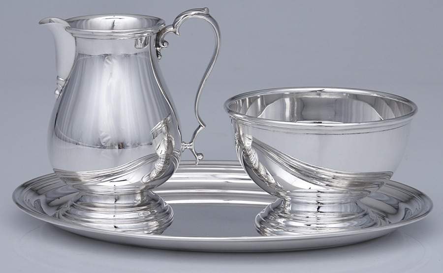 Lord Saybrook (Sterling, Hollowware) Creamer, Open Sugar & Tray Set by International Silver-1