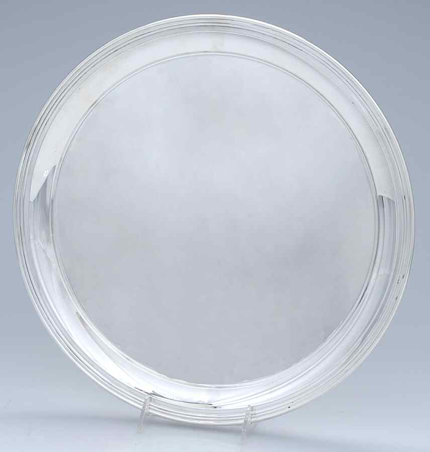 Lord Saybrook (Sterling, Hollowware) 14" Round Tray by International Silver-1