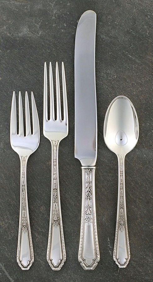 Maintenon (Sterling, 1933) 4 Piece Place Size Setting by International Silver-1