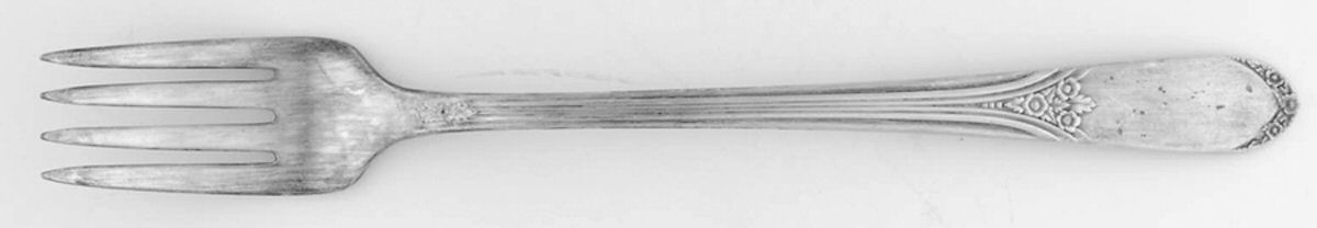 Mary Lou-Devonshire (Silverplate, 1938) Grille Fork (Viande) by International Silver-1