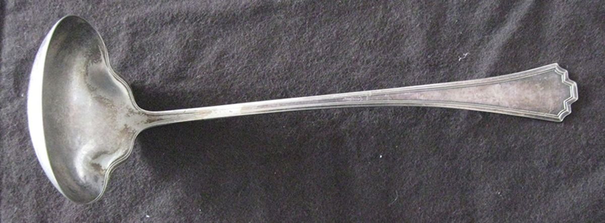 Manchester (Silverplate, 1923) Oyster Ladle Solid Piece by International Silver-1