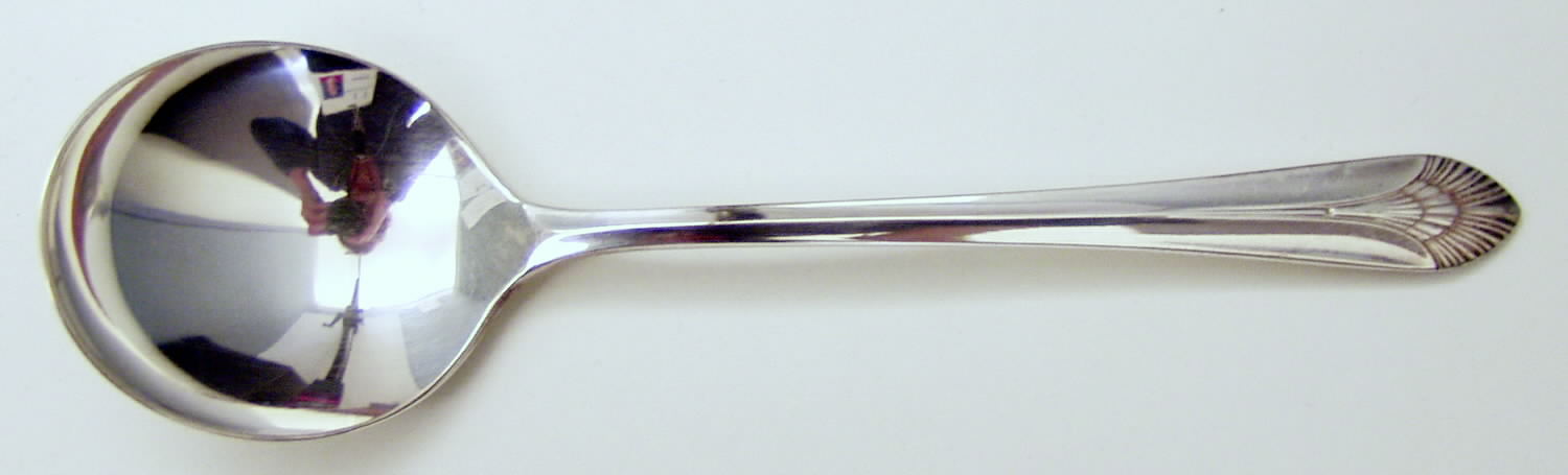 Manhattan (Silverplate, 1951) Round Bowl Soup Spoon (Gumbo) by International Silver-1