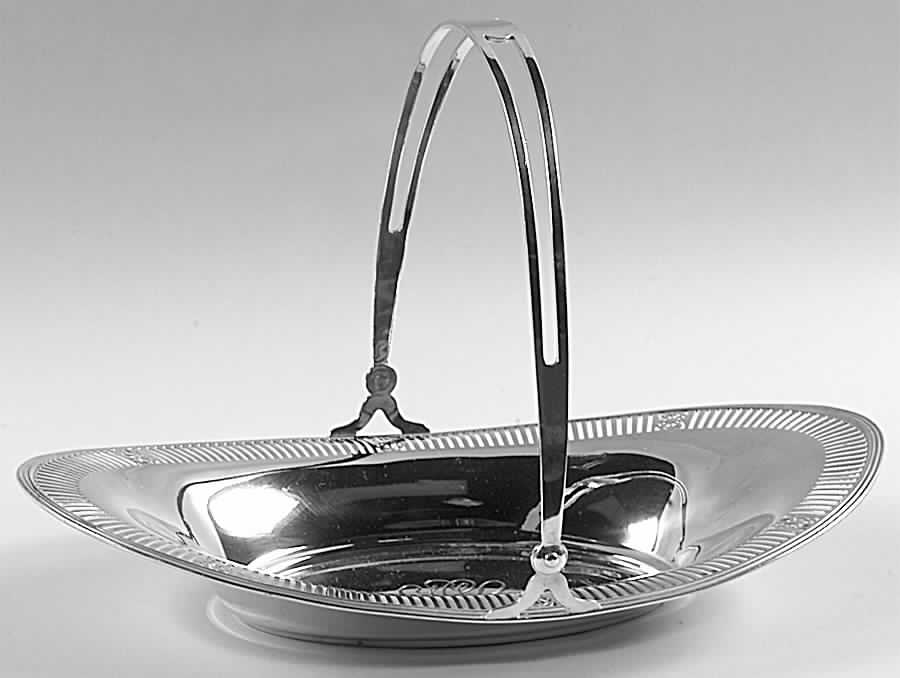 Sterling Hollowware Sterling Bread Tray with Handle by International Silver-1