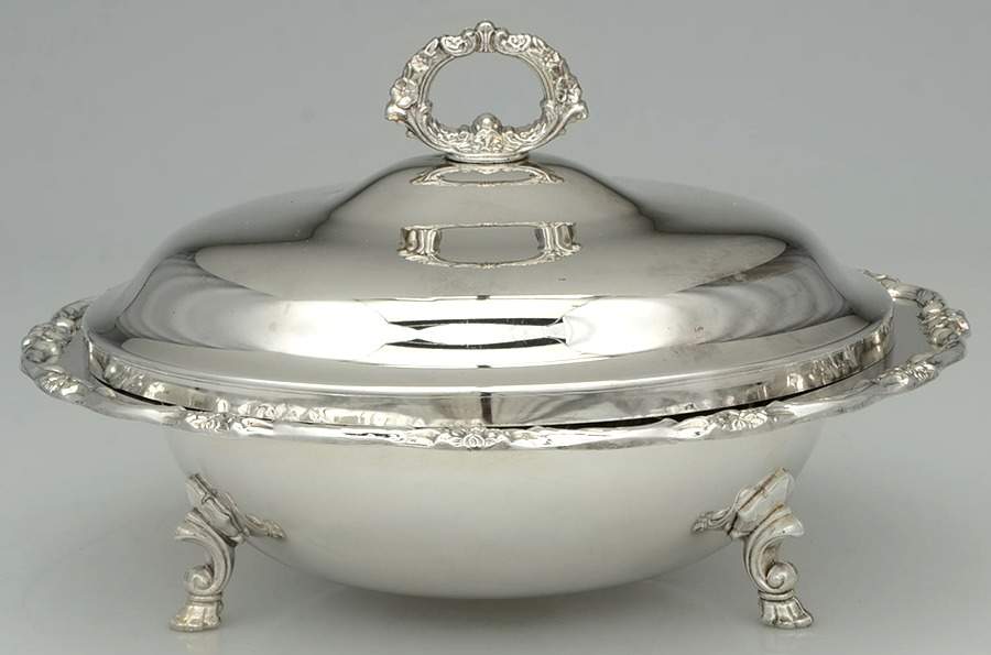 Silverplate Hollowware Silverplate Round Covered Casserole by International Silver-1