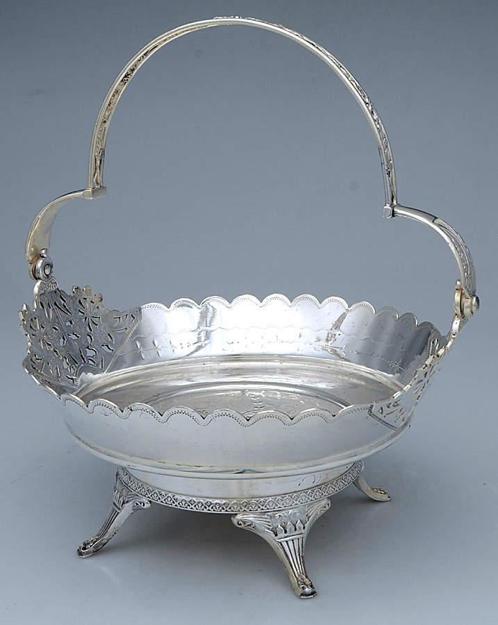 Silverplate Hollowware 9" Wedding Basket by International Silver-1