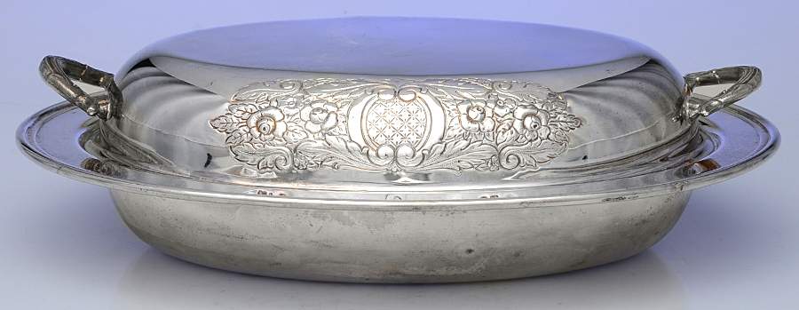 Silverplate Hollowware Plated Double Vegetable Bowl with Liner by International Silver-1