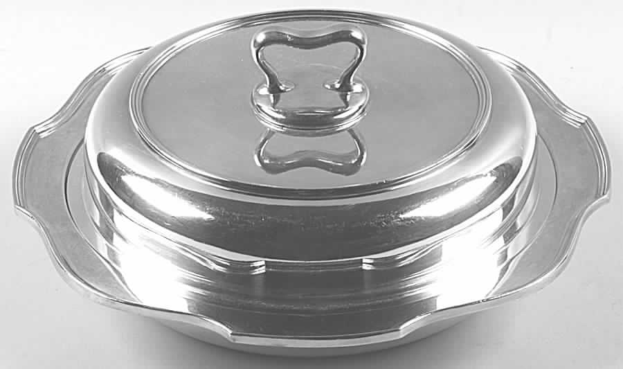 Silverplate Hollowware Silverplate Round Divided Covered Vegetable by International Silver-1