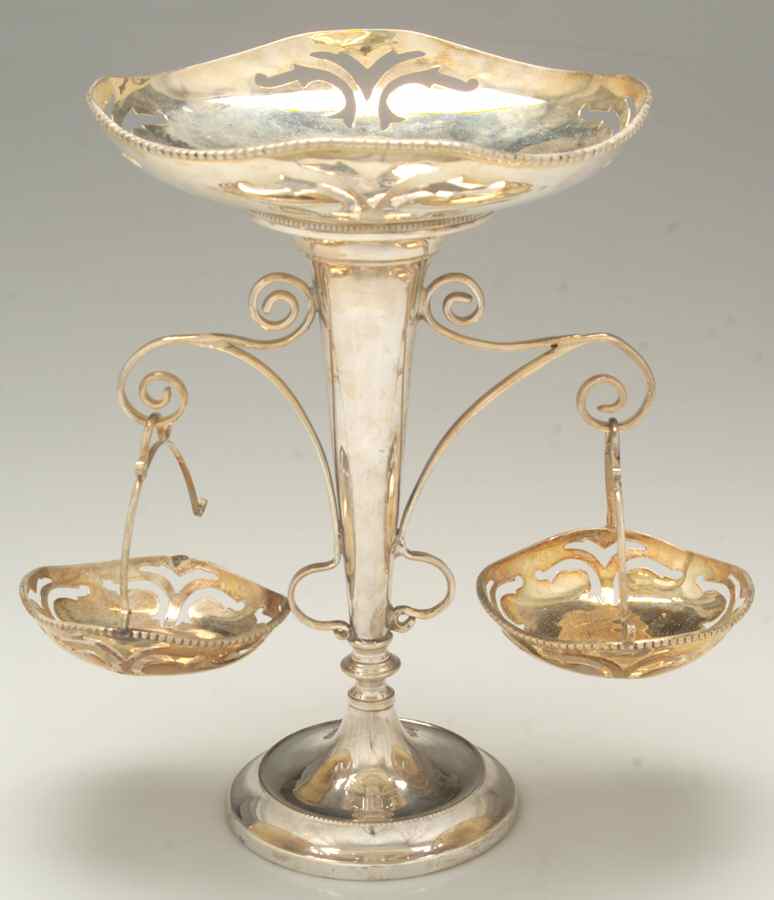 Silverplate Hollowware Silverplate Epergne by International Silver-1