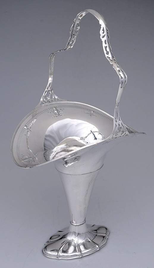 Silverplate Hollowware Basket by International Silver-1