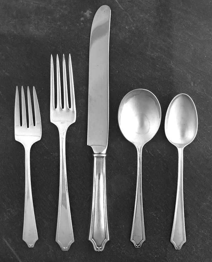 Minuet (Sterling, 1925, No Monograms) 40  Piece Estate Set by International Silver-1
