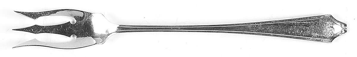 Minuet (Sterling, 1925, No Monograms) Olive Fork by International Silver-1