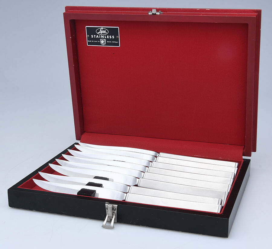 New Charm (Stainless) (Set of 8) Individual Steak Knives & Case by International Silver-1