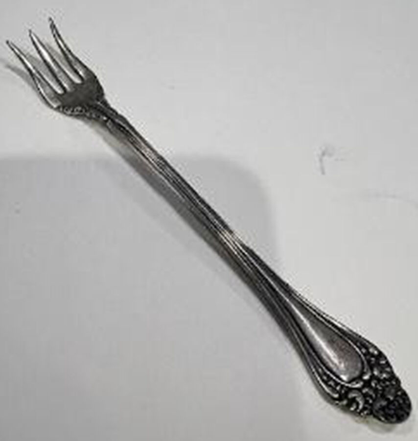 Oregon (Silverplate, 1900) Cocktail/Seafood Fork by International Silver-1