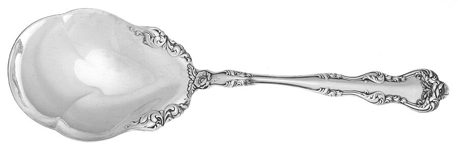 Orient-Venice (Silverplate, 1904) Solid Smooth Berry/Casserole Spoon by International Silver-1