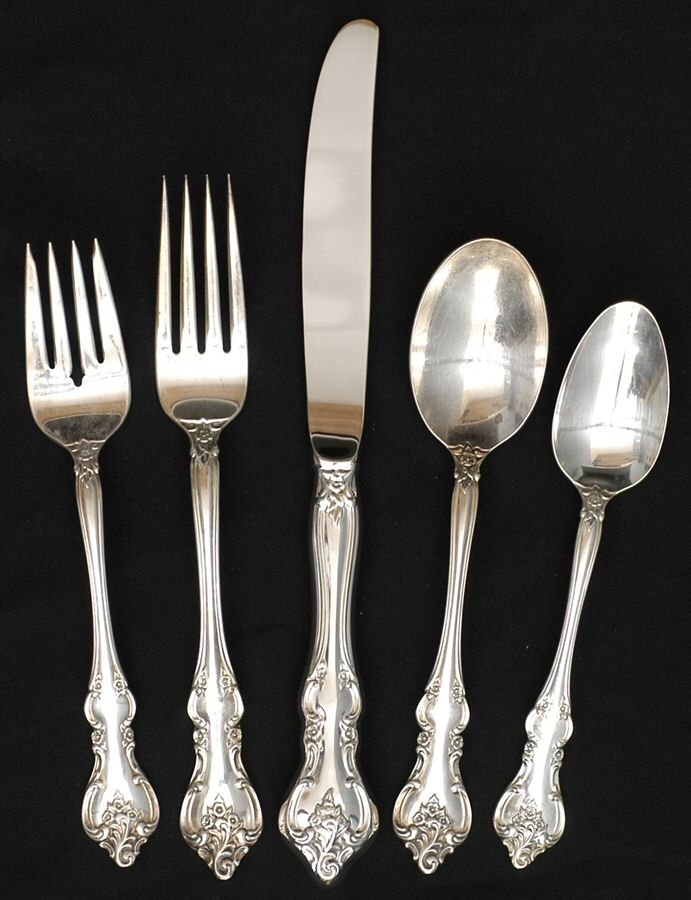 Orleans (Silverplate 1964) 5 Piece Place Setting by International Silver-1