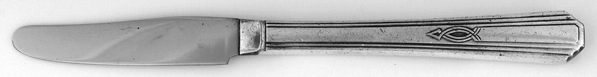 Paris (Silverplate, 1931) Hollow Handle Youth Knife by International Silver-1