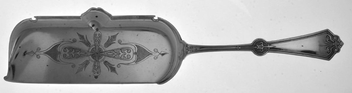Persian (Silverplate, 1871) Large Bright Cut Crumber Knife by International Silver-1