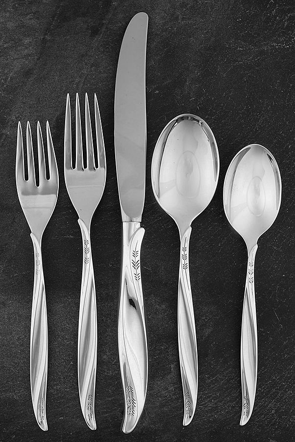 Pine Spray (Sterling, 1957) 5 Piece Place Size Setting by International Silver-1