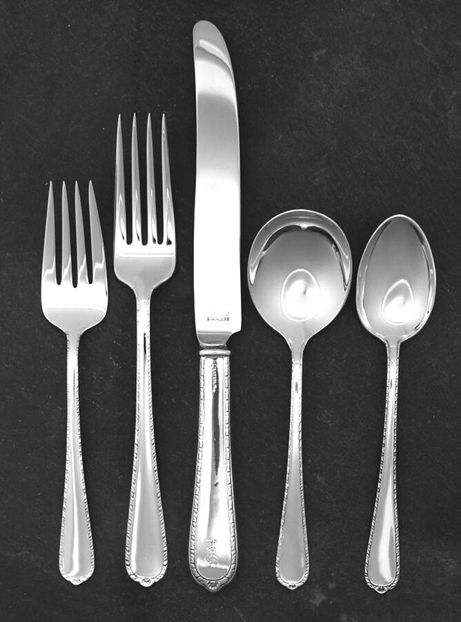 Pine Tree (Sterling, 1927) 5 Piece Place Size Setting by International Silver-1