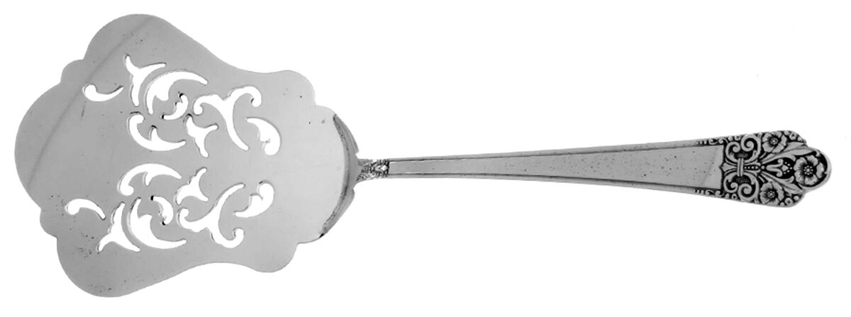 Precious (Silverplate, 1941) Waffle Server Pierced Silverplate HC by International Silver-1
