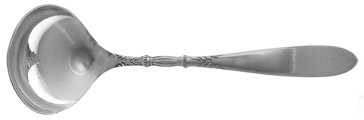 Queen Ann-St. Moritz (Silverplate, 1910) Solid Gravy Ladle by International Silver-1