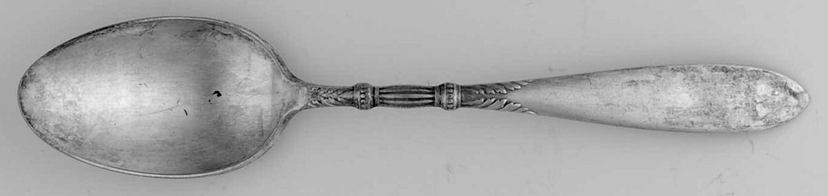 Queen Ann-St. Moritz (Silverplate, 1910) Place/Oval Soup Spoon by International Silver-1