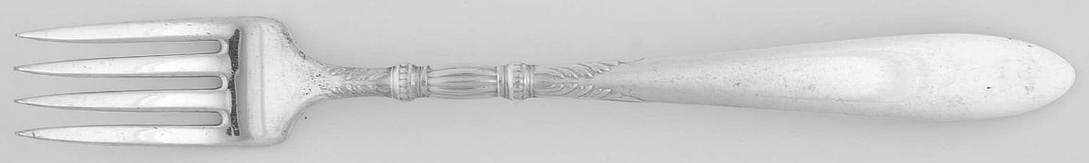 Queen Ann-St. Moritz (Silverplate, 1910) Grille Fork (Viande) by International Silver-1