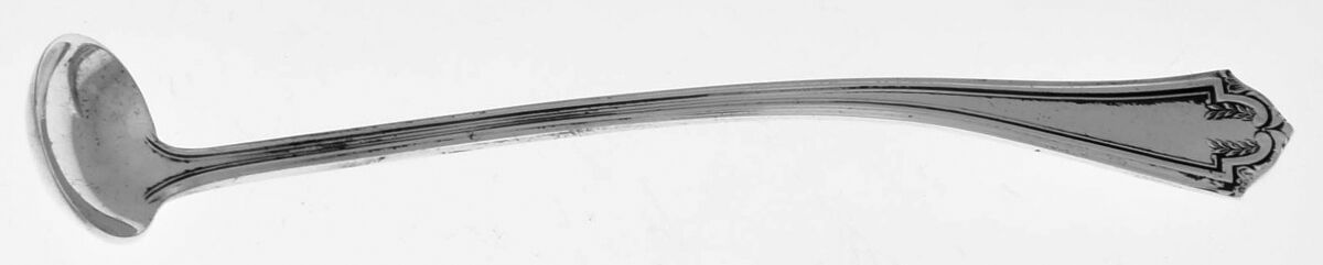 Quincy (Sterling, 1917) Mustard Spoon by International Silver-1