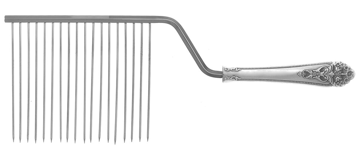 Queen's Lace (Sterling, 1949) Cake Breaker with Silverplate Prongs HC by International Silver-1