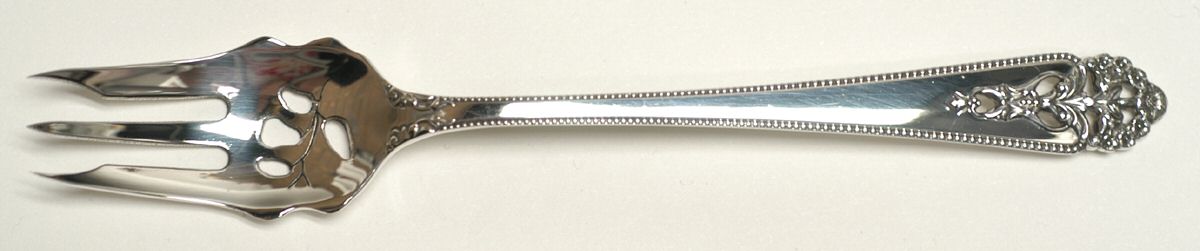 Queen's Lace (Sterling, 1949) Pickle Fork Pierced with Short Handle HC by International Silver-1