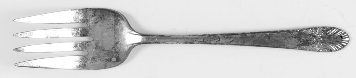 Radiance (Silverplate 1939) Solid Salad Serving Fork by International Silver-1