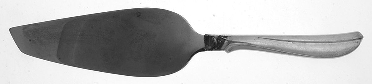 Radiance (Silverplate, 1958) Pie & Cake Server with Stainless Blade by International Silver-1