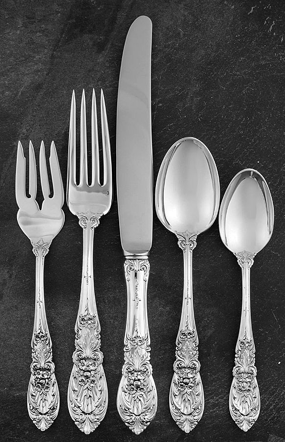 Richelieu (Sterling, 1935) 5 Piece Dinner Size Setting by International Silver-1