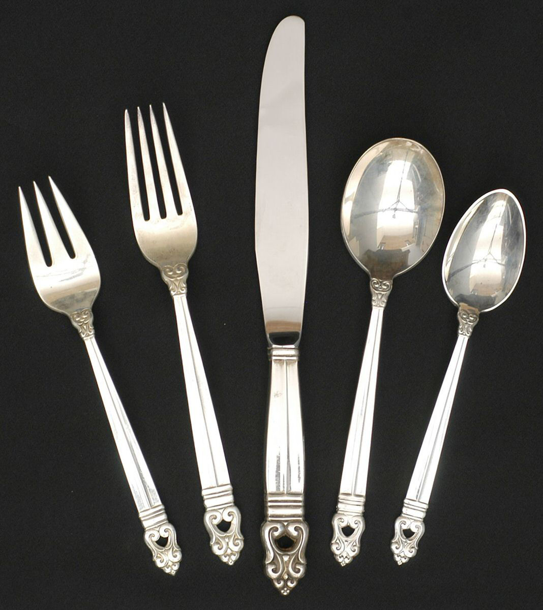 Royal Danish (Sterling, 1939) 40-Piece Set by International Silver-1