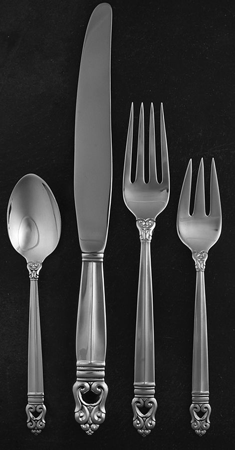 Royal Danish (Sterling, 1939) 4 Piece Dinner Size Setting by International Silver-1